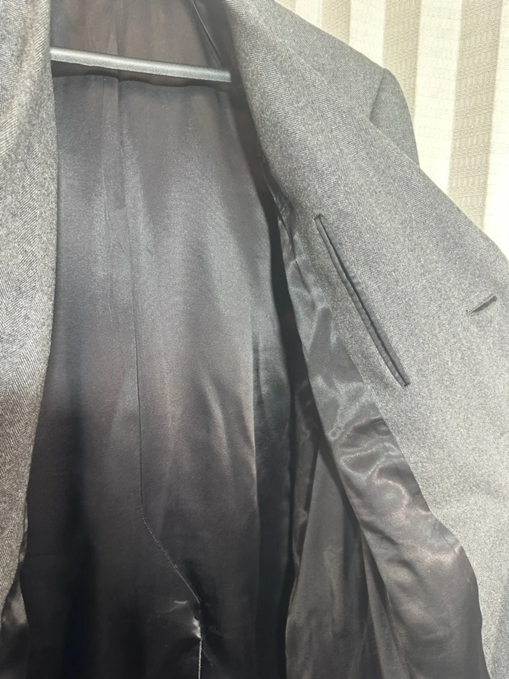 Hickey Freeman Gray Men's Classic Wool Herringbone pattern Over coat Trench Coat